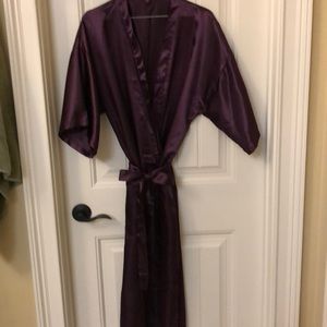 Avidlove sexy satin feeling short robe.